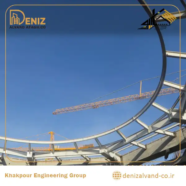 Assembly of fabricated steel components for Diamond Hall at Iran Mall