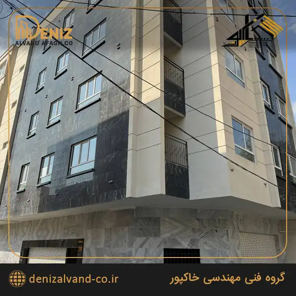 ترکیب نمای روشن و تیره در پروژه ساختمان مسکونی استان البرز